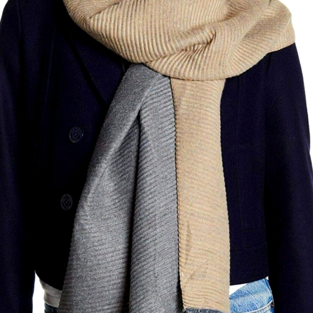 14th & Union Women’s Pleated Double Sided Scarf Tan /Grey One Size